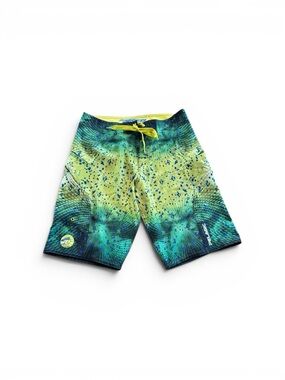 Pelagic Sharkskin Board Shorts Fishing Surf Green Blue 30/32 Beach Vacation Sun